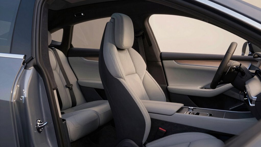 adjust seat for safety